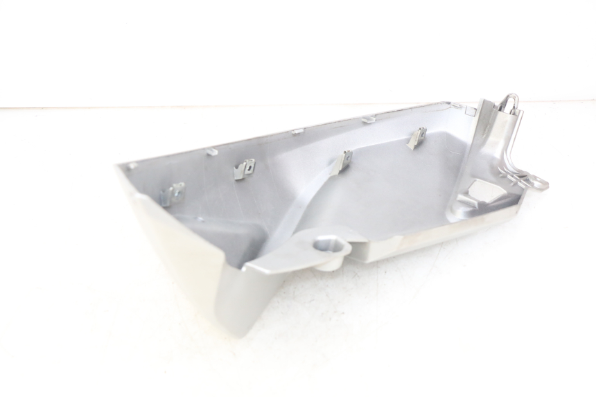 photo de OSŁONA ZBIORNIKA PRAWY YAMAHA MT ABS 125 (2014 - 2018) - Część sprawdzona