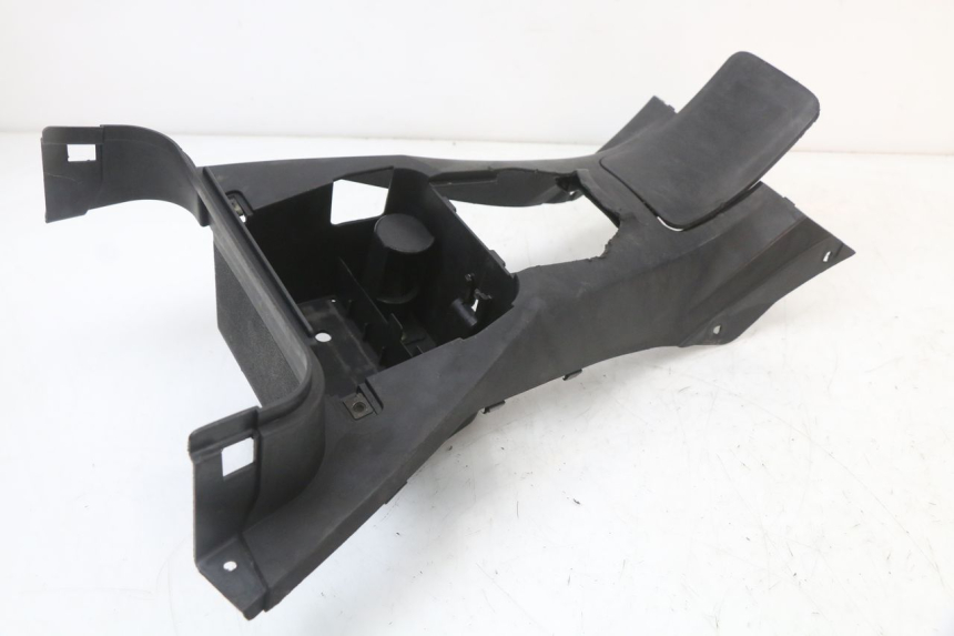 photo de OBUDOWA ZBIORNIKA LONGJIA EASY MAX 125 (2020 - 2024) - Zbliżenie techniczne