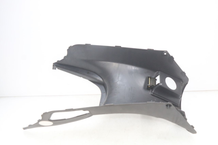 photo de OBUDOWA ZBIORNIKA PALIWA HONDA FES PANTHEON 2T 125 (1998 - 2002) - Zoom stanu zużycia