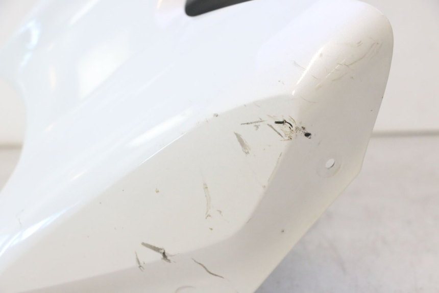 photo de OSŁONA ZBIORNIKA YAMAHA FZ8 800 (2010 - 2016) - Zoom stanu zużycia