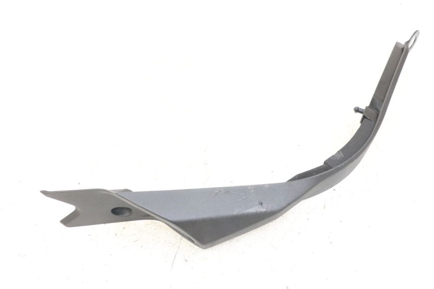 photo de OSŁONA ZBIORNIKA LEWA KAWASAKI ER-6 ER6 N 650 (2012 - 2016) - Zbliżenie techniczne