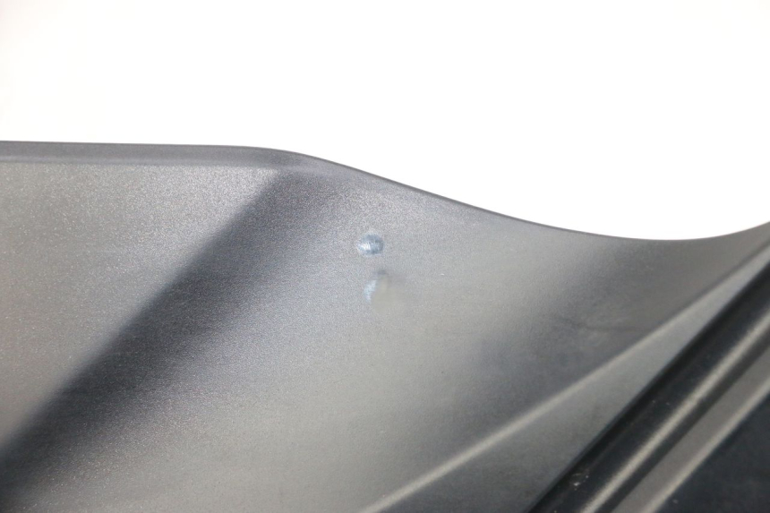 photo de OSŁONA ZBIORNIKA LEWA SUZUKI GSR 750 (2011 - 2017) - Szczegół części