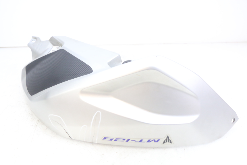 photo de OSŁONA ZBIORNIKA LEWA YAMAHA MT ABS 125 (2014 - 2018) - Zbliżenie techniczne