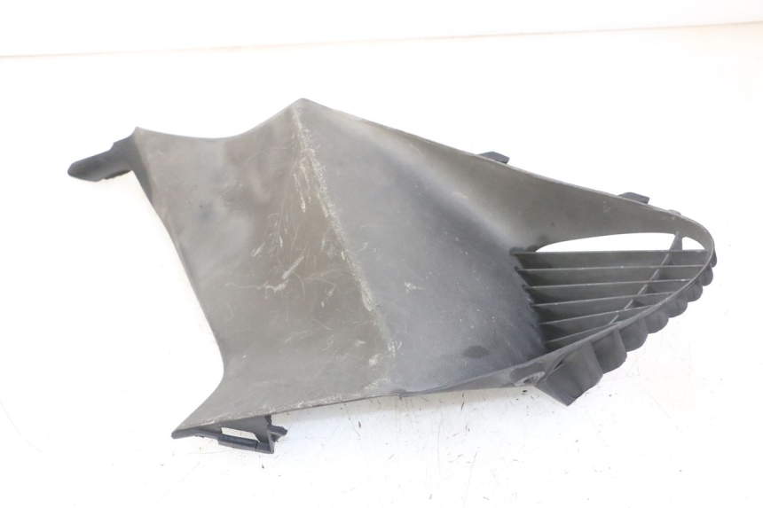 photo de OSŁONA ZBIORNIKA LEWA HONDA NTV DEAUVILLE ABS 700 (2007 - 2016) - Zoom stanu zużycia