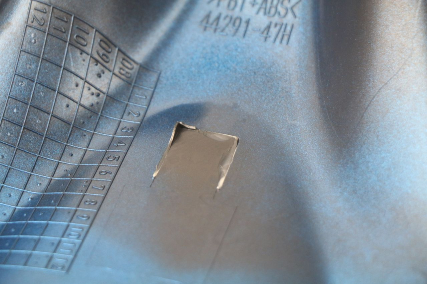 photo de OSŁONA ZBIORNIKA SUZUKI GSX-R GSXR K16 1000 (2012 - 2016) - Zoom stanu zużycia