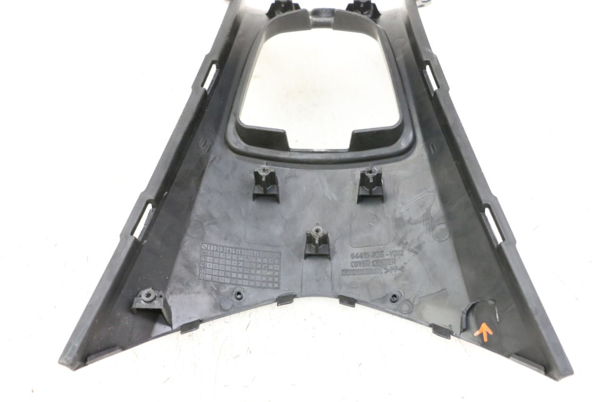 photo de OBUDOWA ZBIORNIKA HONDA PCX (JF57/JF64) 125 (2014 - 2018) - Zoom stanu zużycia