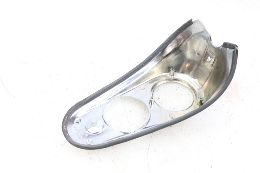 photo de OBUDOWA ZBIORNIKA JINLUN JL HIGHLANDER 125 (2007 - 2015) - Zoom stanu zużycia