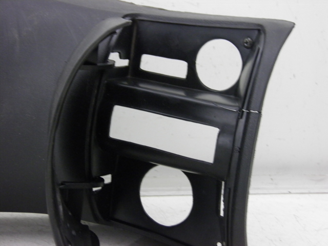 photo de OBUDOWA ZBIORNIKA JM MOTOR S-MAX 125 (2010 - 2014) - Zoom stanu zużycia