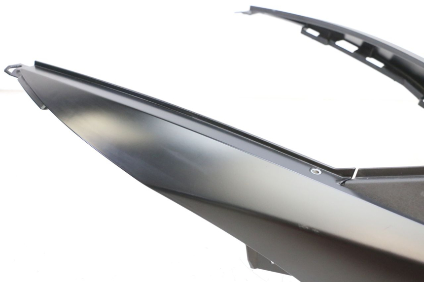 photo de OSŁONA ZBIORNIKA PIAGGIO MP3 HPE 350 (2018 - 2020) - Struktura - zbliżenie