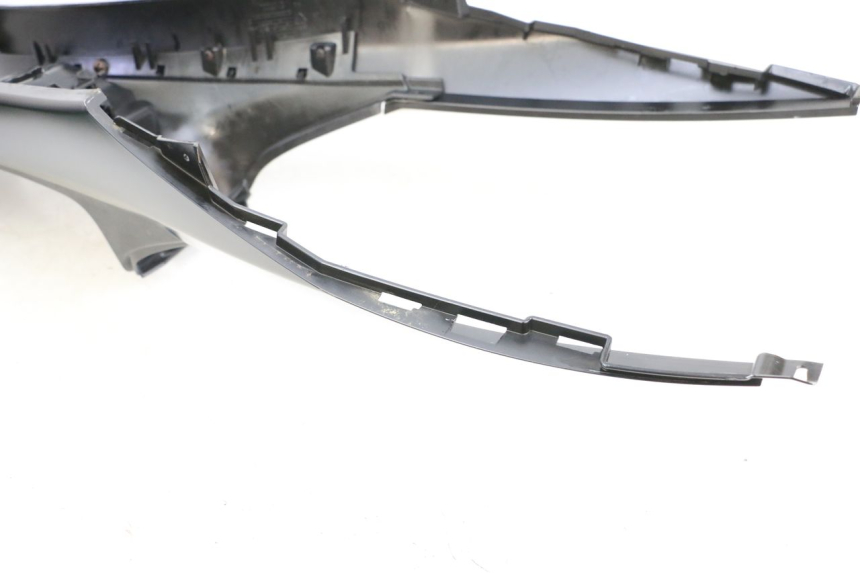 photo de OSŁONA ZBIORNIKA PIAGGIO MP3 HPE 350 (2018 - 2020) - Zoom stanu zużycia