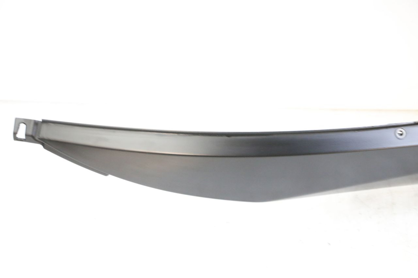 photo de OSŁONA ZBIORNIKA PIAGGIO MP3 HPE 350 (2018 - 2020) - Zoom stanu zużycia