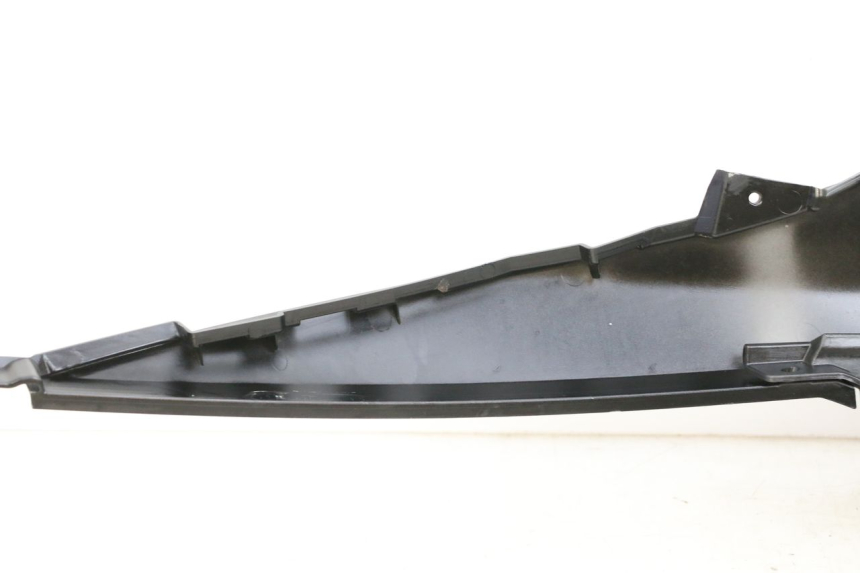 photo de OSŁONA ZBIORNIKA PIAGGIO MP3 HPE 350 (2018 - 2020) - Inny kąt widzenia