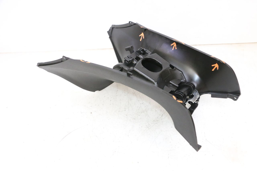 photo de OSŁONA ZBIORNIKA PIAGGIO MP3 HPE 300 (2019 - 2026) - Widok produktu