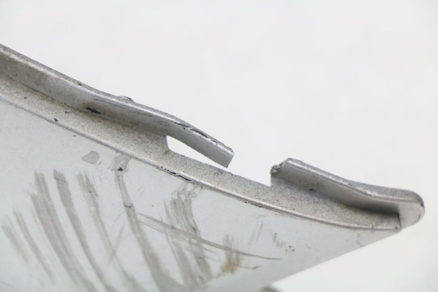 photo de OSŁONA ZBIORNIKA PIAGGIO MP3 LT 300 (2010 - 2016) - Oznaczenia i referencje