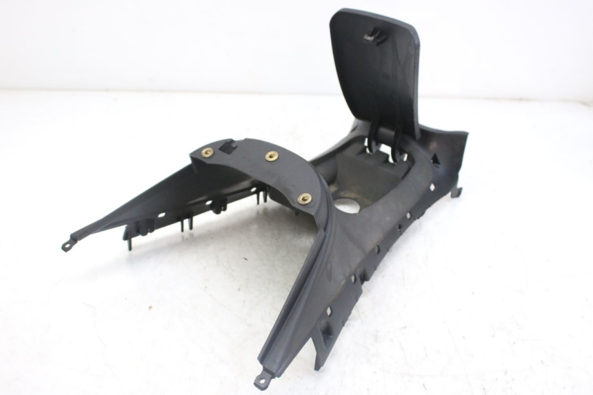 photo de OBUDOWA ZBIORNIKA PIAGGIO MP3 RL 250 (2006 - 2010) - Szczegół części