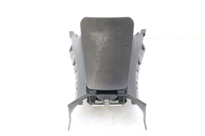 photo de OBUDOWA ZBIORNIKA PIAGGIO MP3 500 (2014 - 2017) - Stan powierzchni