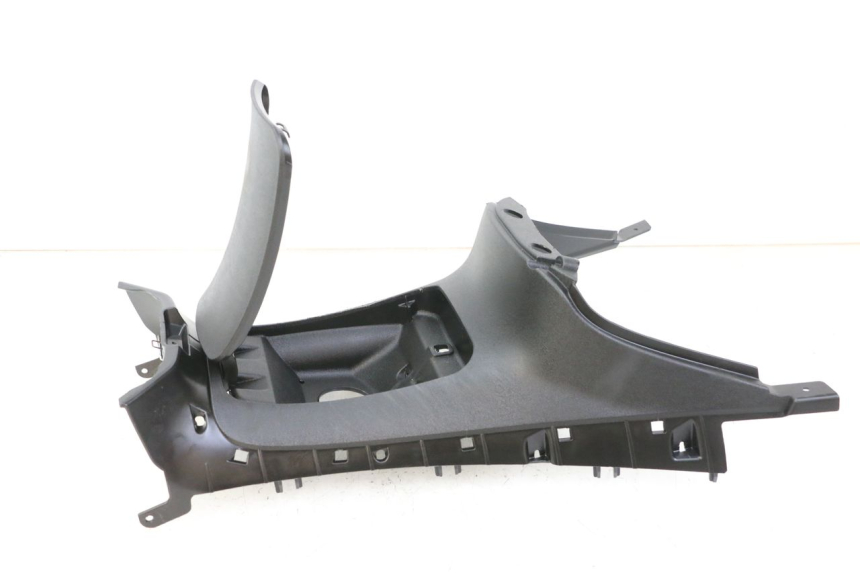 photo de OBUDOWA ZBIORNIKA PIAGGIO MP3 500 (2014 - 2017) - Oznaczenia i referencje