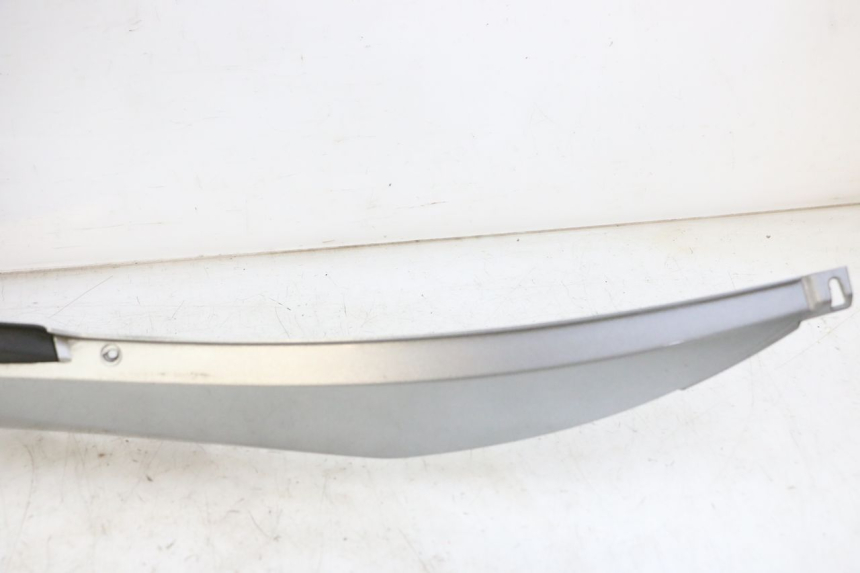 photo de OBUDOWA ZBIORNIKA PIAGGIO MP3 500 (2014 - 2017) - Zoom jakości