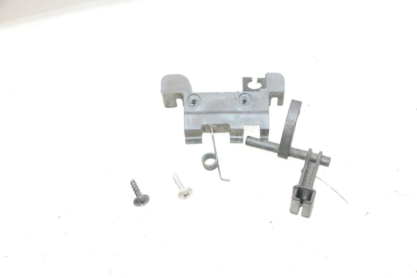 photo de OBUDOWA ZBIORNIKA PIAGGIO MP3 500 (2014 - 2017) - Zoom stanu zużycia