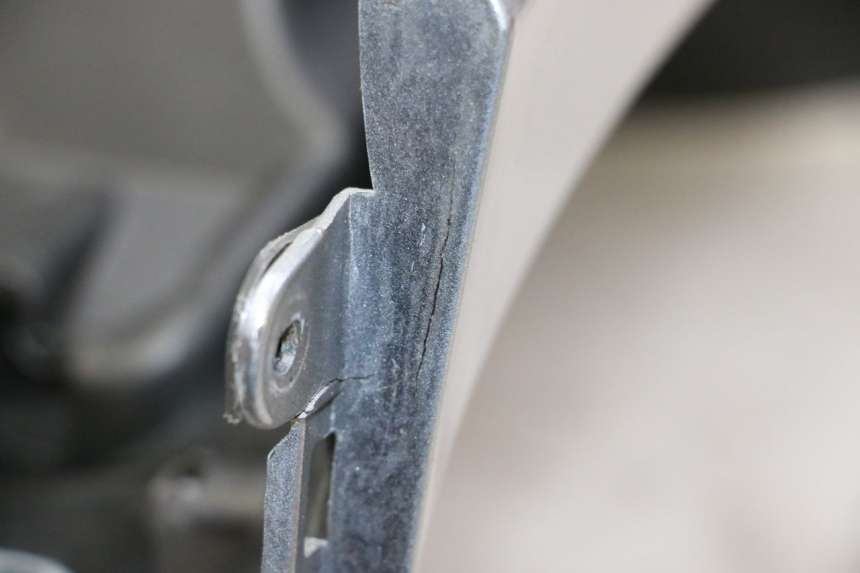 photo de OBUDOWA ZBIORNIKA PIAGGIO MP3 500 (2014 - 2017) - Widok ogólny