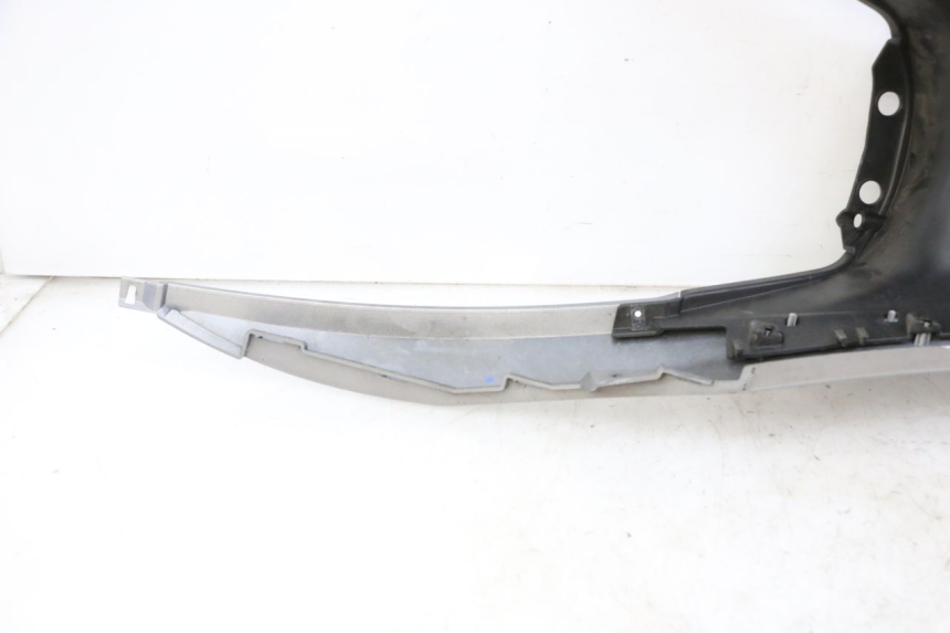 photo de OBUDOWA ZBIORNIKA PIAGGIO MP3 500 (2014 - 2017) - Stan powierzchni