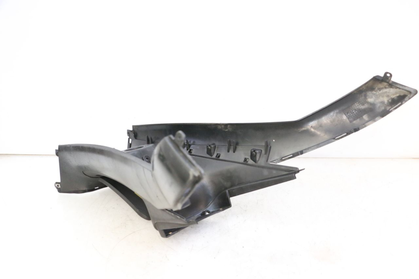 photo de OSŁONA ZBIORNIKA PIAGGIO MP3 500 (2011 - 2015) - Inny kąt widzenia