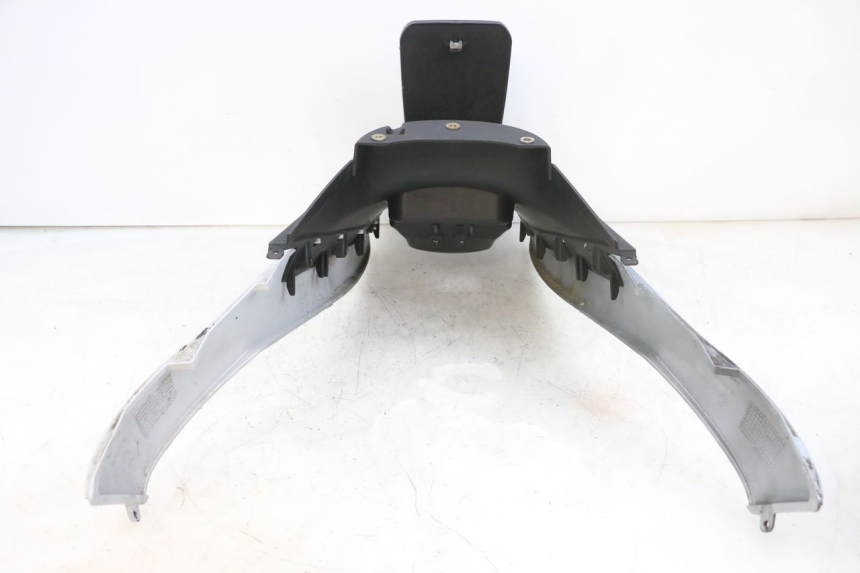 photo de OBUDOWA ZBIORNIKA PIAGGIO MP3 RL 250 (2006 - 2010) - Widok produktu