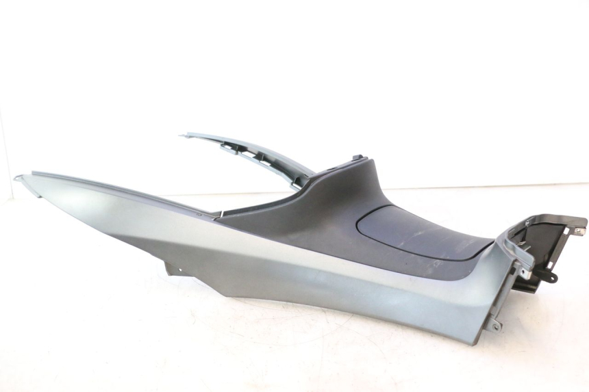 photo de OSŁONA ZBIORNIKA PIAGGIO MP3 500 (2016 - 2018) - Zbliżenie techniczne