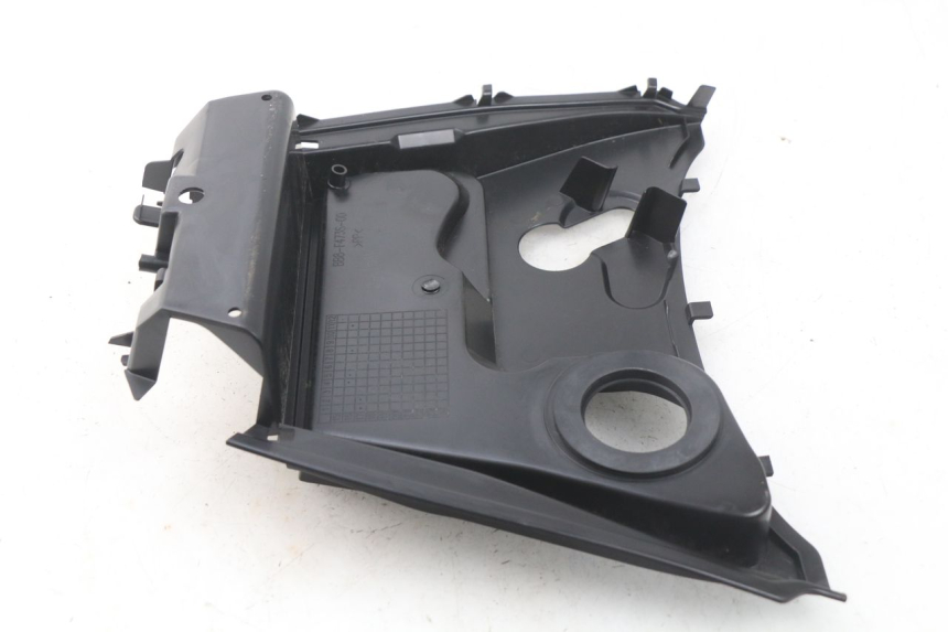 photo de OBUDOWA ZBIORNIKA MBK MW TRYPTIK 125 (2017 - 2022) - Stan powierzchni