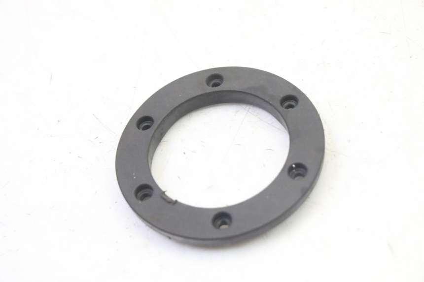 photo de OBUDOWA ZBIORNIKA GILERA NEXUS 125 (2009 - 2013) - Szczegół części