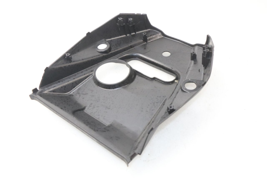 photo de OBUDOWA ZBIORNIKA SYM ORBIT 2 4T 50 (2018 - 2022) - Inny kąt widzenia