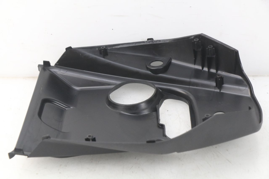 photo de OBUDOWA ZBIORNIKA SYM ORBIT 2 4T 50 (2018 - 2022) - Stan powierzchni