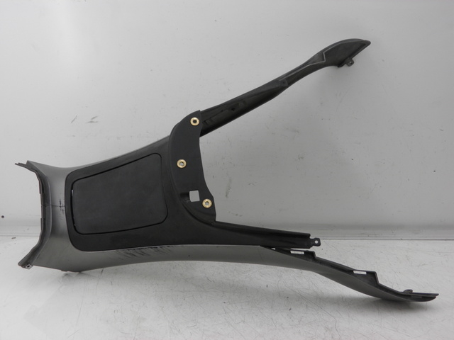 photo de OSŁONA ZBIORNIKA PIAGGIO MP3 RL 125 (2008 - 2009) - Widok produktu