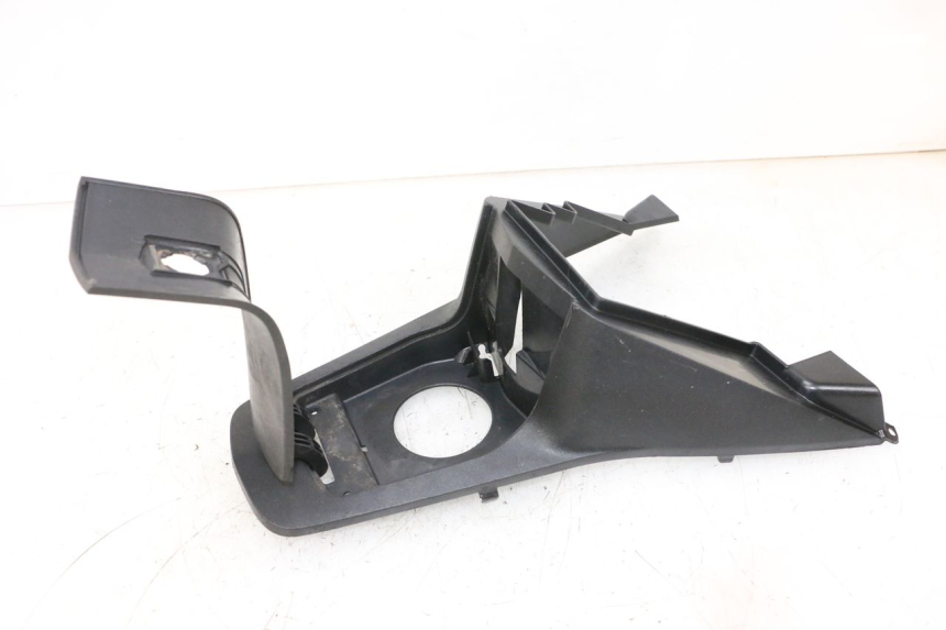 photo de OBUDOWA ZBIORNIKA PEUGEOT SATELIS 125 (2013 - 2018) - Szczegół części