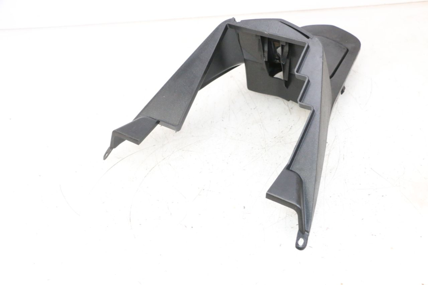 photo de OBUDOWA ZBIORNIKA PEUGEOT SATELIS 125 (2013 - 2018) - Zbliżenie techniczne