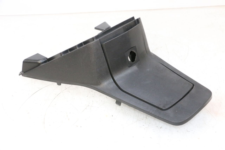 photo de OBUDOWA ZBIORNIKA PEUGEOT SATELIS 125 (2013 - 2018) - Widok ogólny