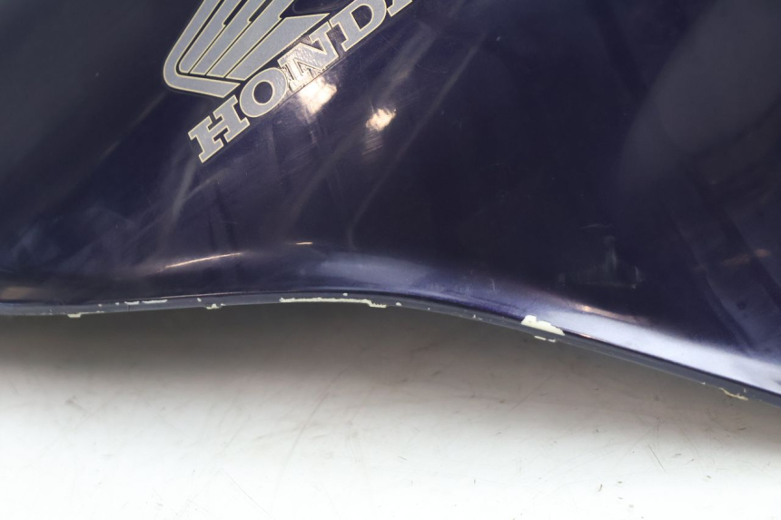 photo de OSŁONA ZBIORNIKA HONDA ST PAN EUROPEAN 1100 (1990 - 2002) - Szczegół części