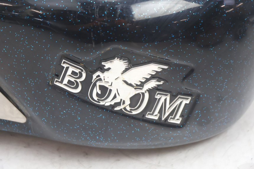 photo de OSŁONA ZBIORNIKA BOOM TRIKE FUN 500 (2004 - 2010) - Zoom stanu zużycia