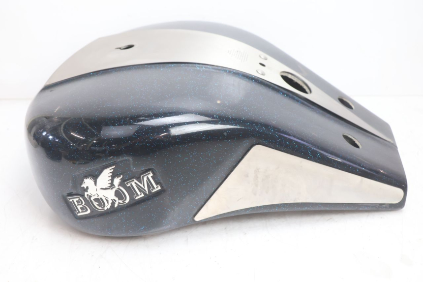 photo de OSŁONA ZBIORNIKA BOOM TRIKE FUN 500 (2004 - 2010) - Inny kąt widzenia