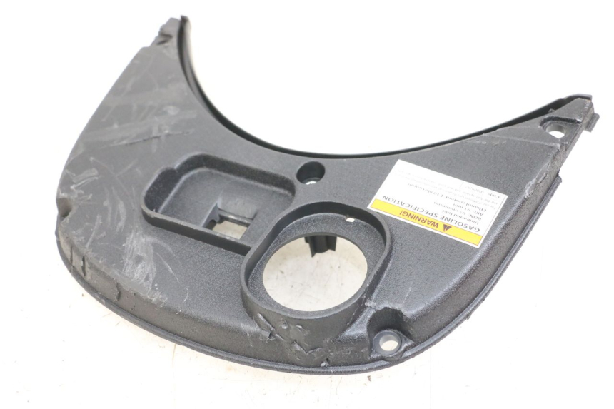 photo de OSŁONA ZBIORNIKA PIAGGIO VESPA PRIMAVERA 4T 50 (2021 - 2024) - Widok główny