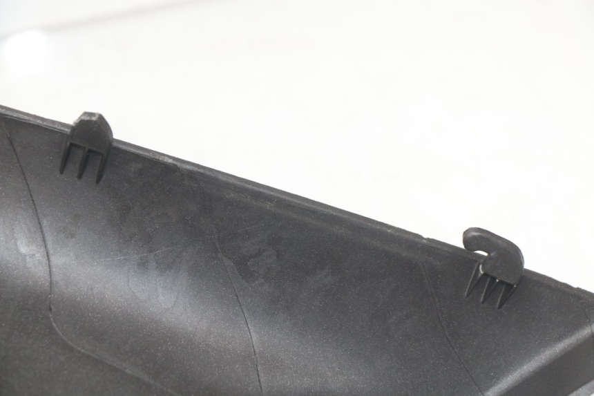 photo de OSŁONA ZBIORNIKA PIAGGIO X9 EVOLUTION 250 (2003 - 2007) - Oznaczenia i referencje