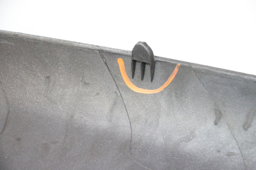 photo de OBUDOWA ZBIORNIKA PALIWA PIAGGIO X9 EVOLUTION 125 (2003 - 2007) - Inny kąt widzenia