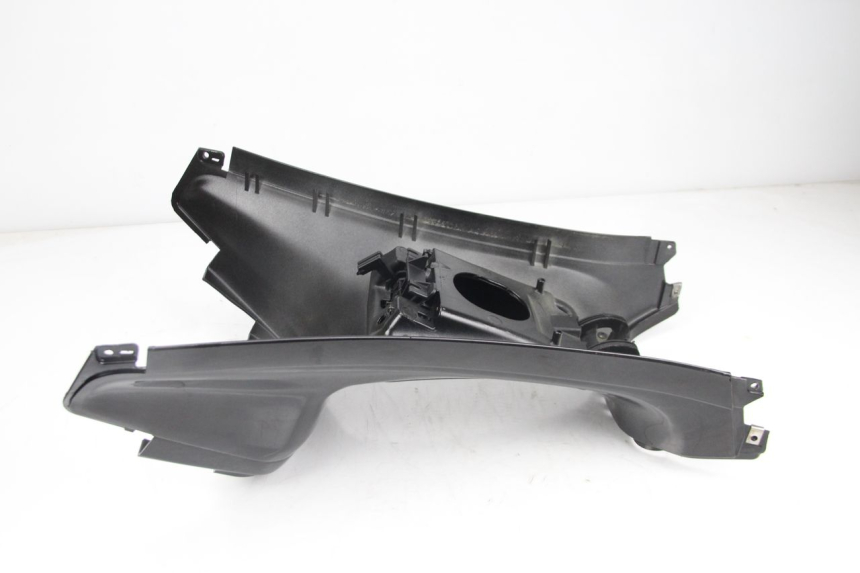 photo de OBUDOWA ZBIORNIKA PIAGGIO XEVO - X EVO 125 (2007 - 2017) - Część sprawdzona