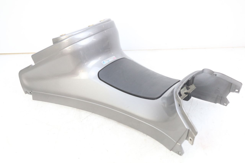 photo de OBUDOWA ZBIORNIKA PIAGGIO XEVO - X EVO 125 (2007 - 2017) - Widok ogólny