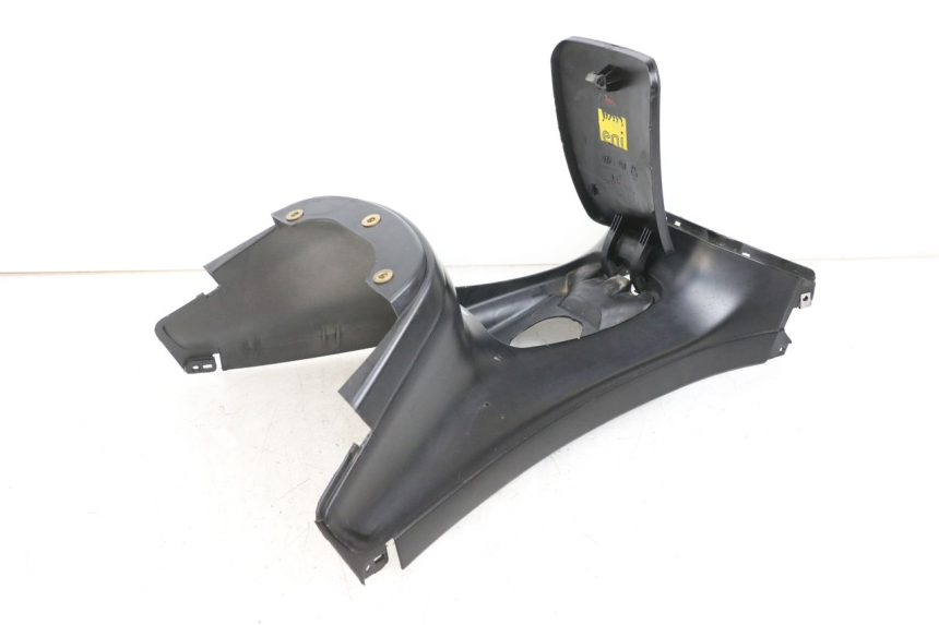 photo de OBUDOWA ZBIORNIKA PIAGGIO XEVO - X EVO 125 (2007 - 2017) - Widok ogólny