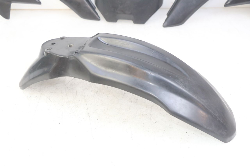 photo de PEŁNY ZESTAW OWIEWEK KAROSERYJNYCH ORION AGB37 CRF1 DIRT BIKE 125 (2013 - 2021) - Zbliżenie techniczne