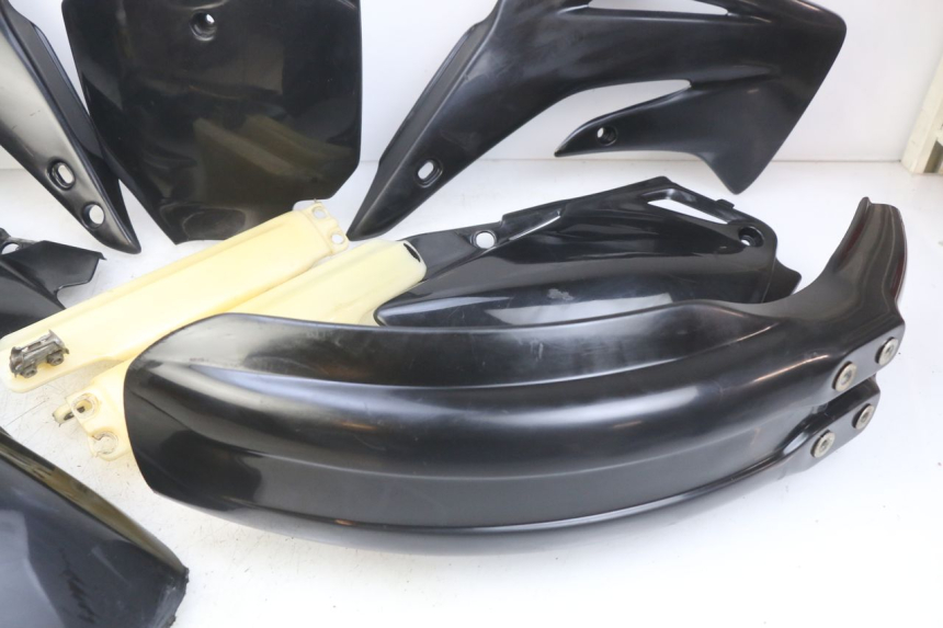 photo de PEŁNY ZESTAW OWIEWEK KAROSERYJNYCH HONDA CR 80 (2001 - 2003) - Alternatywny kąt