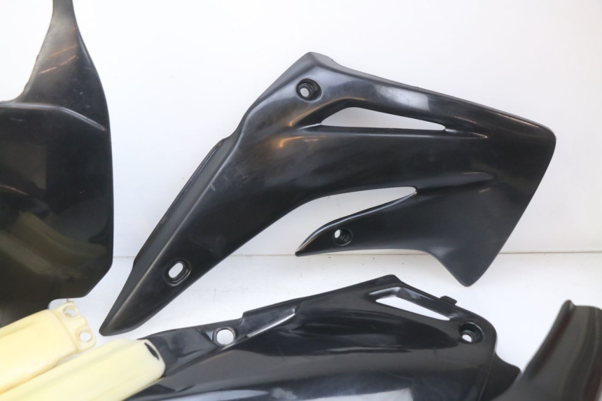 photo de PEŁNY ZESTAW OWIEWEK KAROSERYJNYCH HONDA CR 80 (2001 - 2003) - Zoom jakości