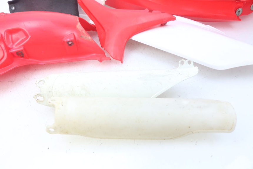 photo de PEŁNY ZESTAW OWIEWEK KAROSERYJNYCH HONDA CRF 250 (2013 - 2016) - Zoom stanu zużycia