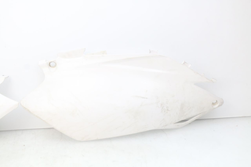 photo de PEŁNY ZESTAW OWIEWEK KAROSERYJNYCH HONDA CRF 250 (2013 - 2016) - Inny kąt widzenia